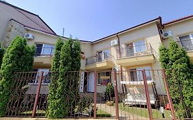 Vila Casa Esy
